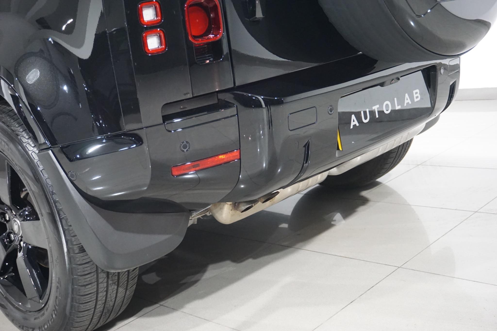 Land Rover Defender 110 3.0 D250 MHEV HSE Auto 4WD Euro 6 (s/s) 5dr